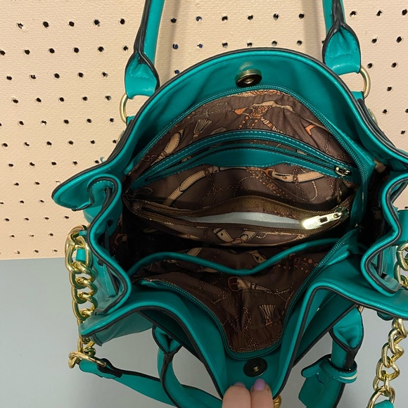 Purse - Picture 3 of 3